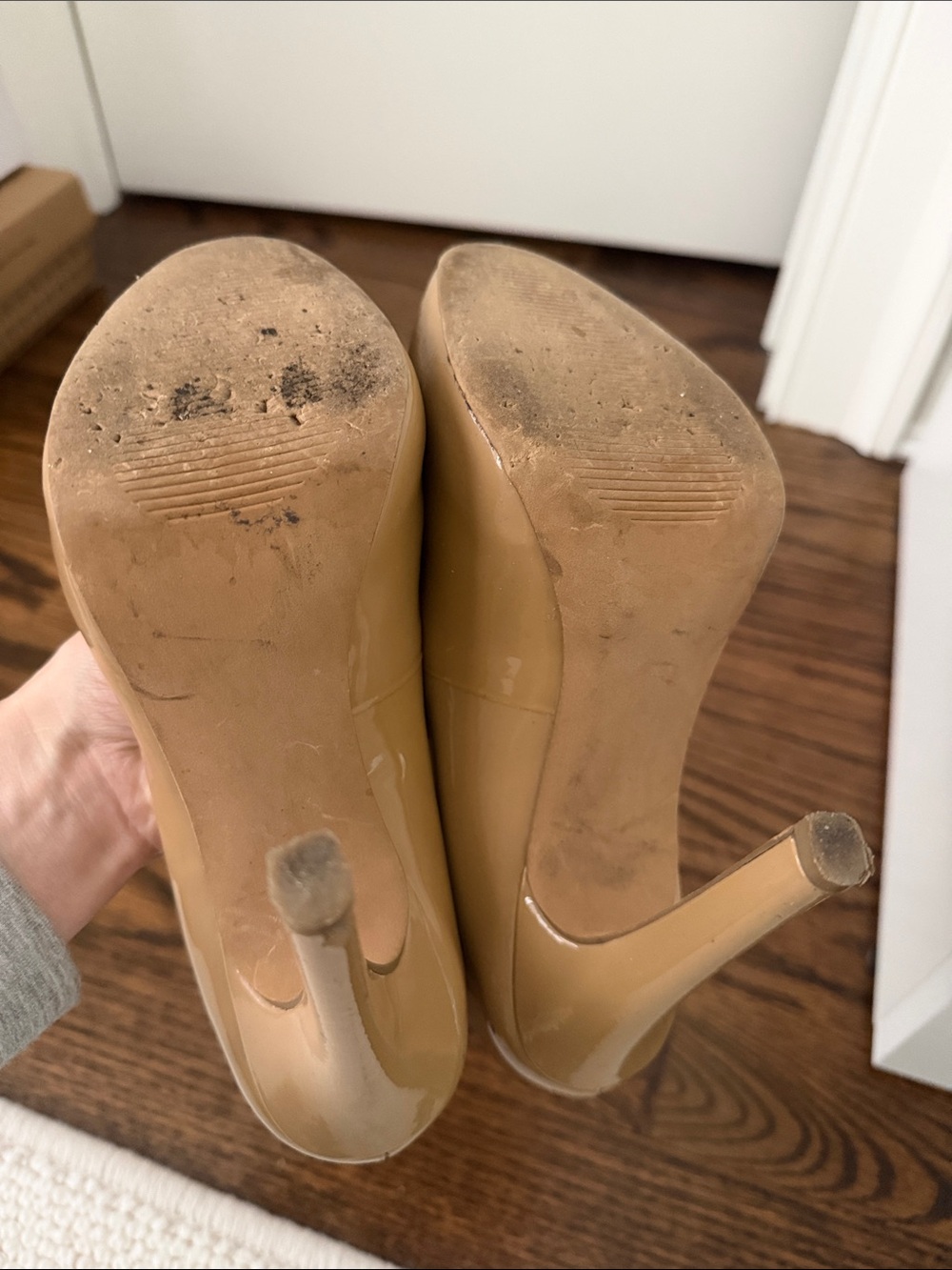 Jessica Simpson Nude Patent High Heel Pumps - Picture 6 of 6